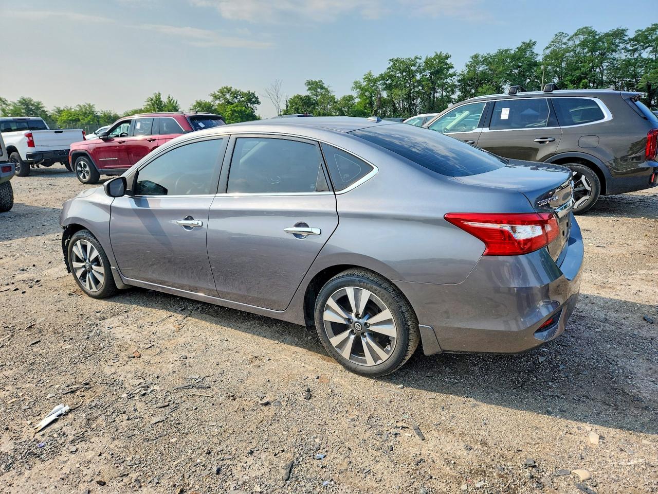 2019 NISSAN SENTRA SV — снимка 2