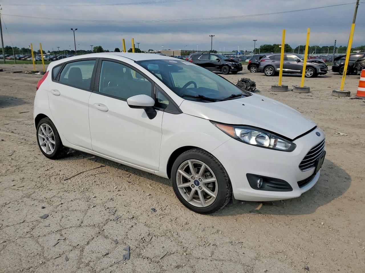 2019 FORD FIESTA SE — снимка 4
