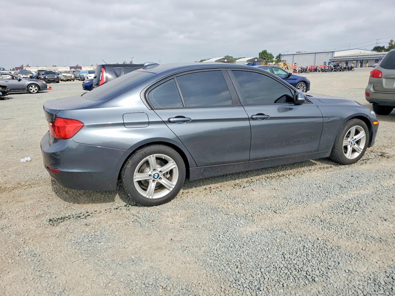 2015 BMW 328 I SULEV — снимка 3