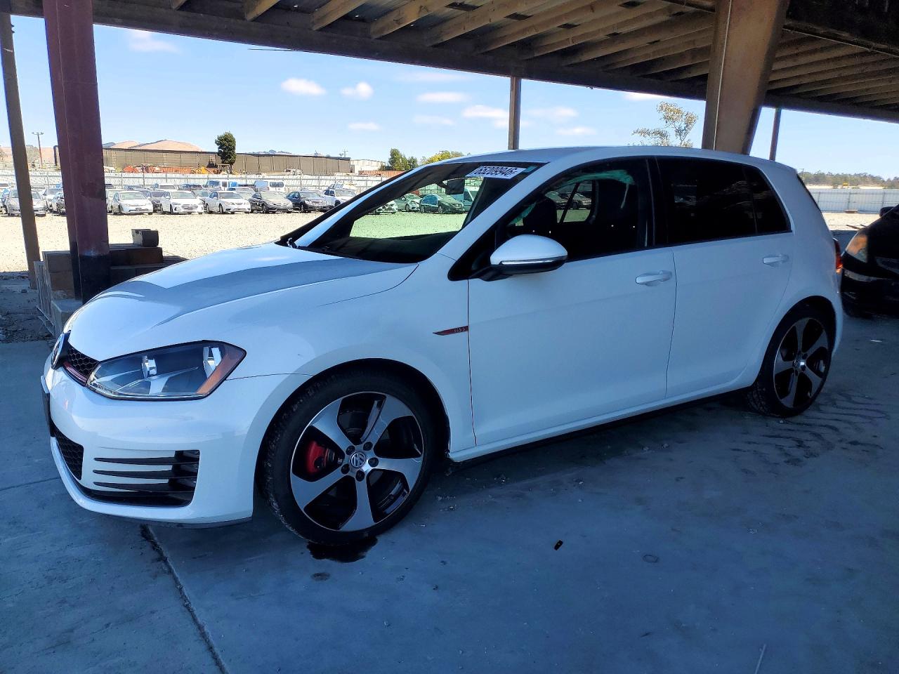 2016 VOLKSWAGEN GTI S/SE