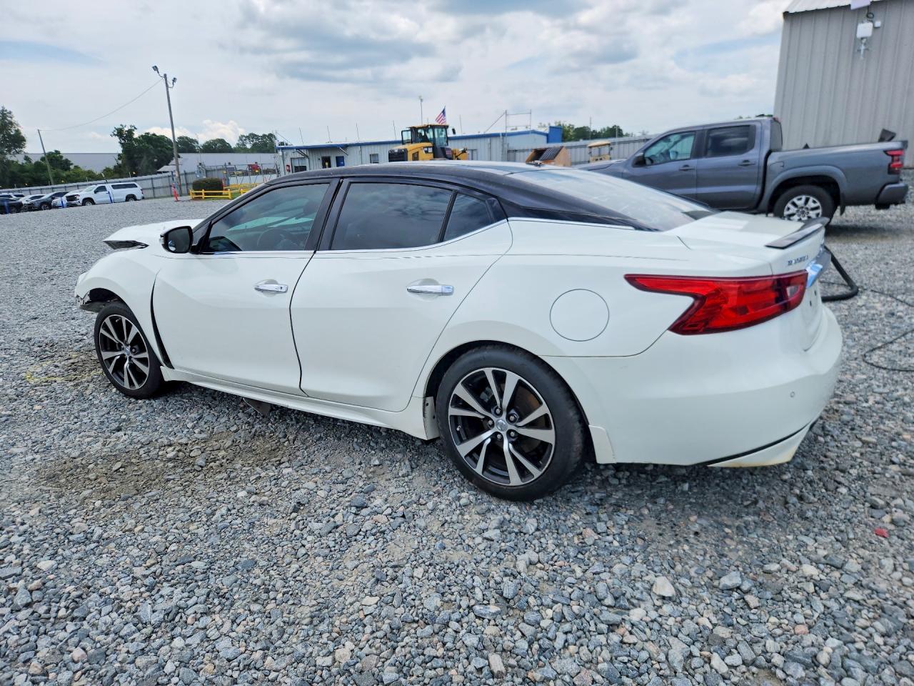 2017 NISSAN MAXIMA 3.5 SL — снимка 2