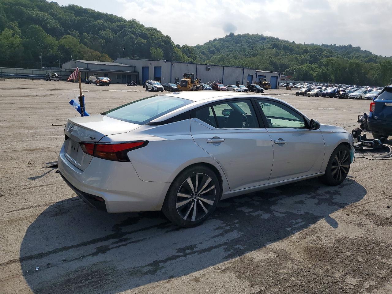2019 NISSAN ALTIMA SR — снимка 3
