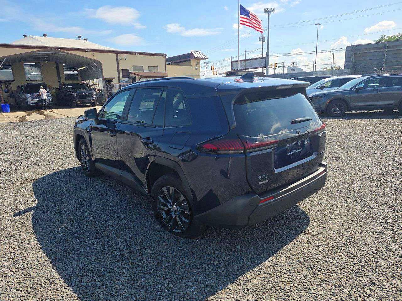 2026 TOYOTA RAV4 XLE PREMIUM — снимка 2