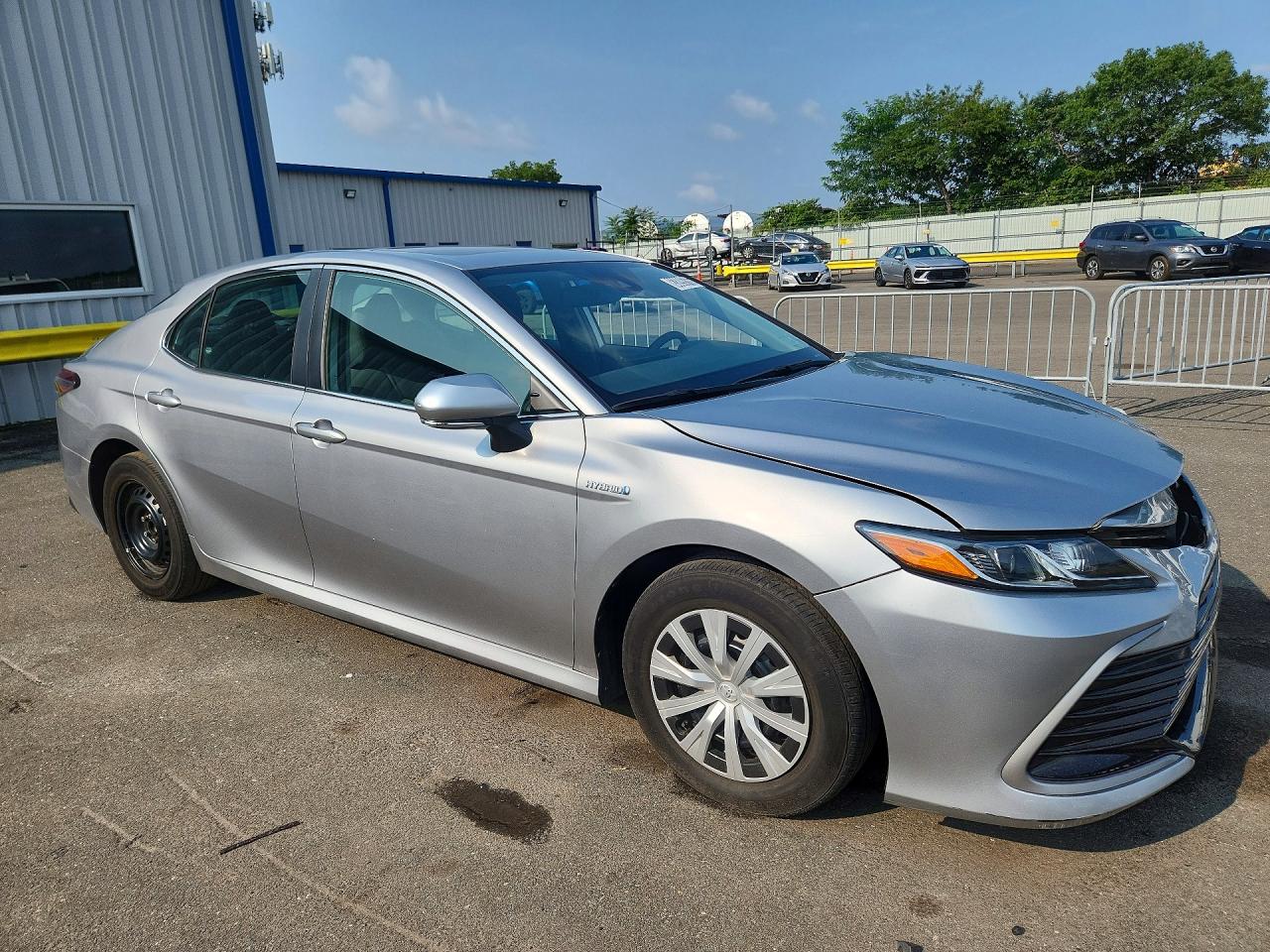 2021 TOYOTA CAMRY LE — снимка 4