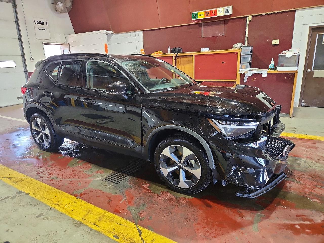 2026 VOLVO XC40 PLUS — снимка 4