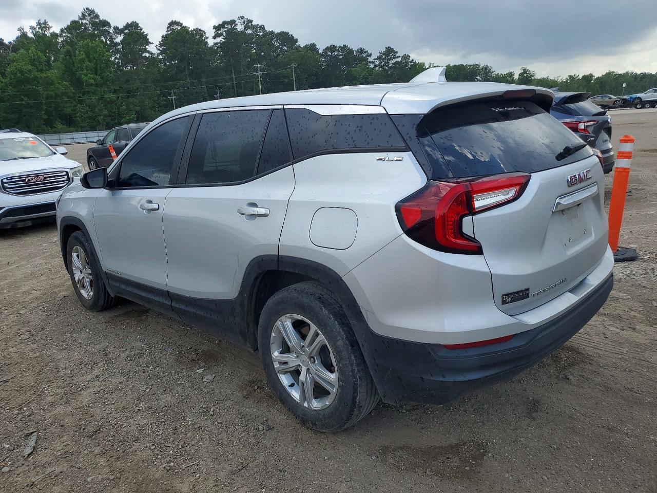 2022 GMC TERRAIN SLE — снимка 2