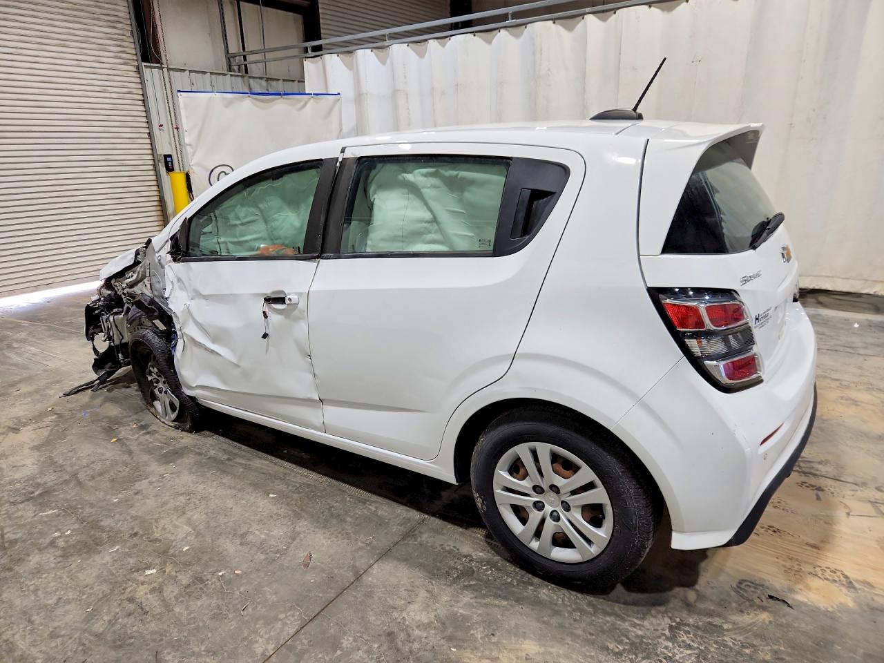 2020 CHEVROLET SONIC — снимка 2