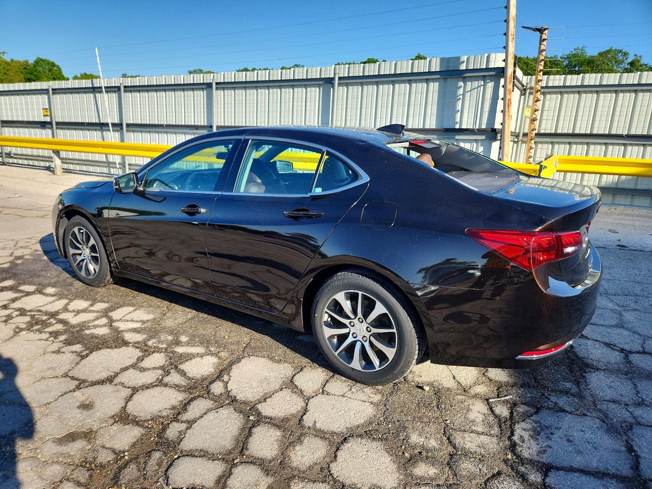 2017 ACURA TLX — снимка 2