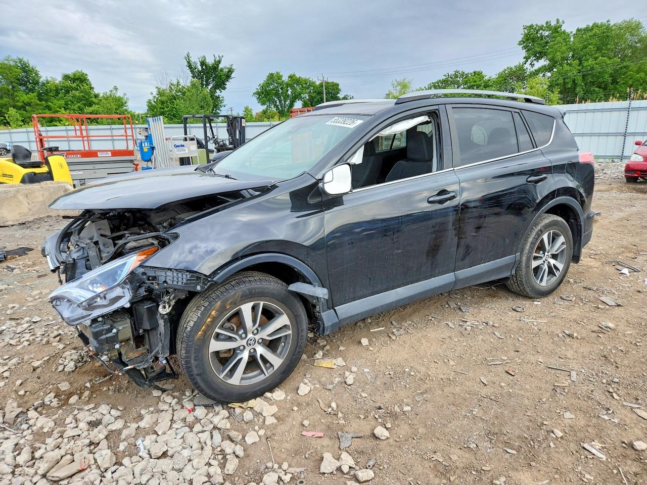 2017 TOYOTA RAV4 XLE