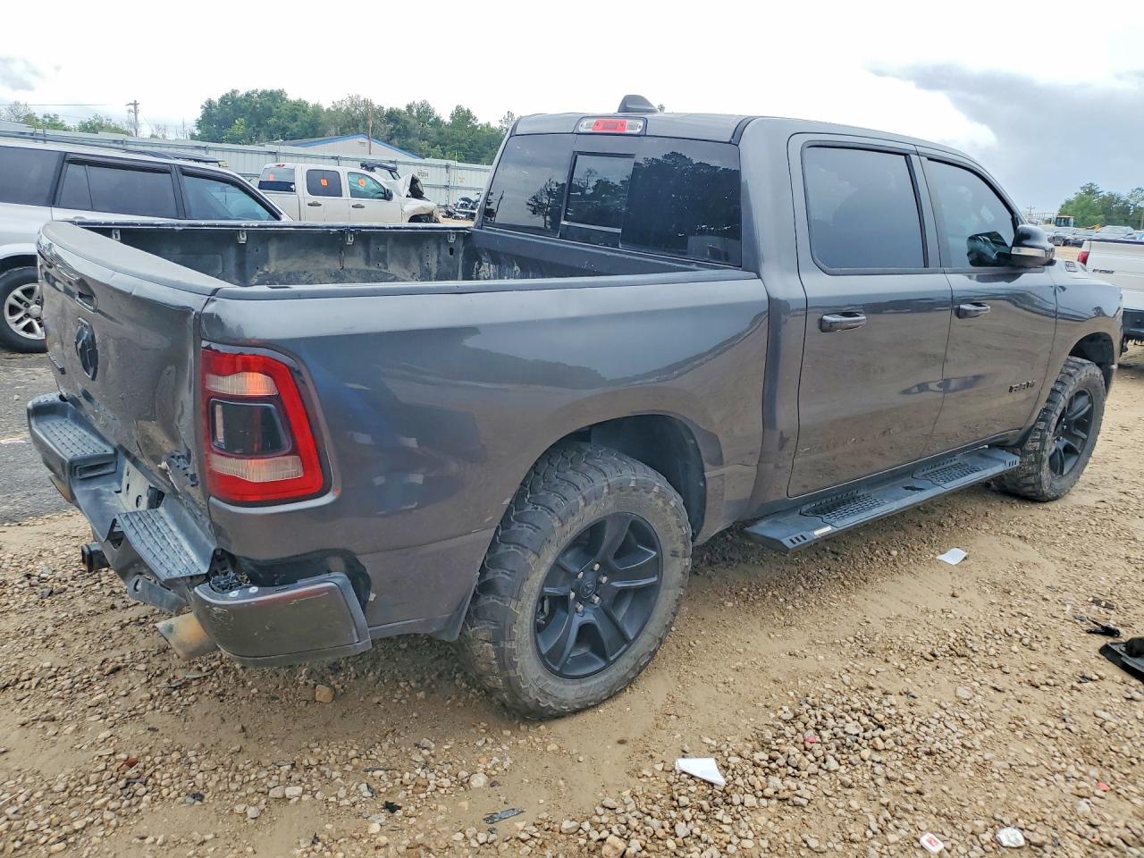 2021 RAM 1500 BIG HORN — снимка 3