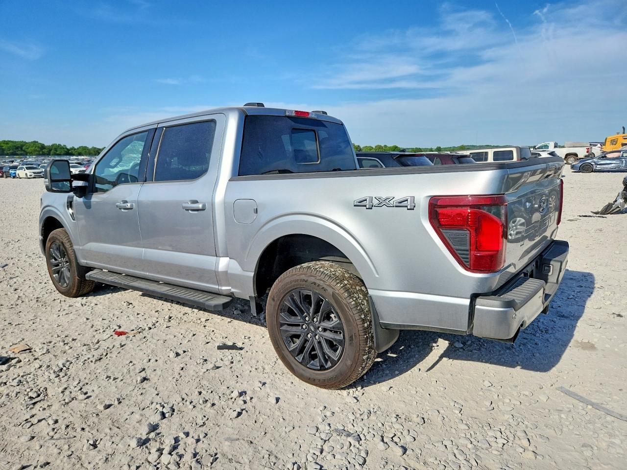2025 FORD F150 XLT — снимка 2