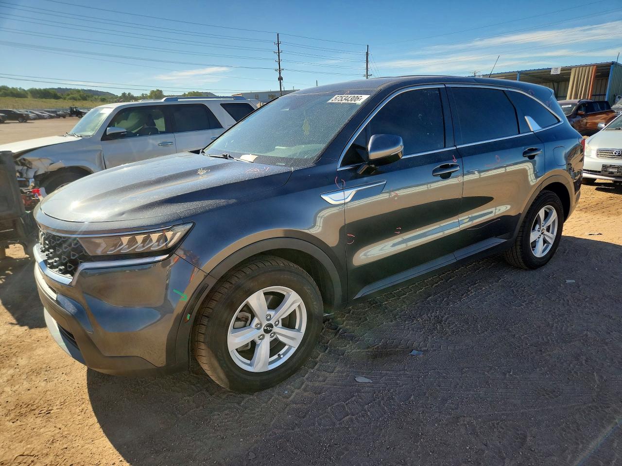 2022 KIA SORENTO LX