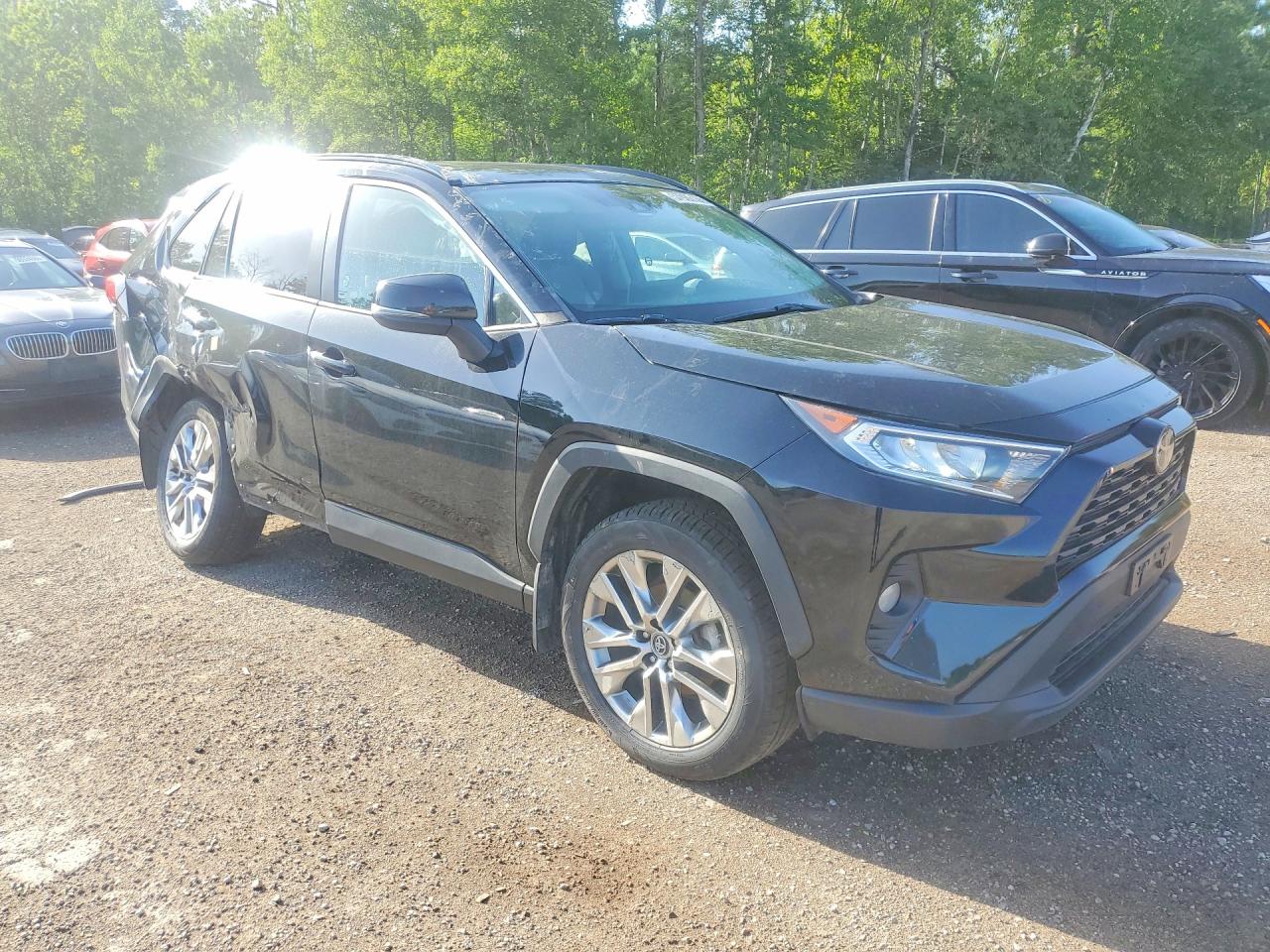 2019 TOYOTA RAV4 XLE — снимка 4