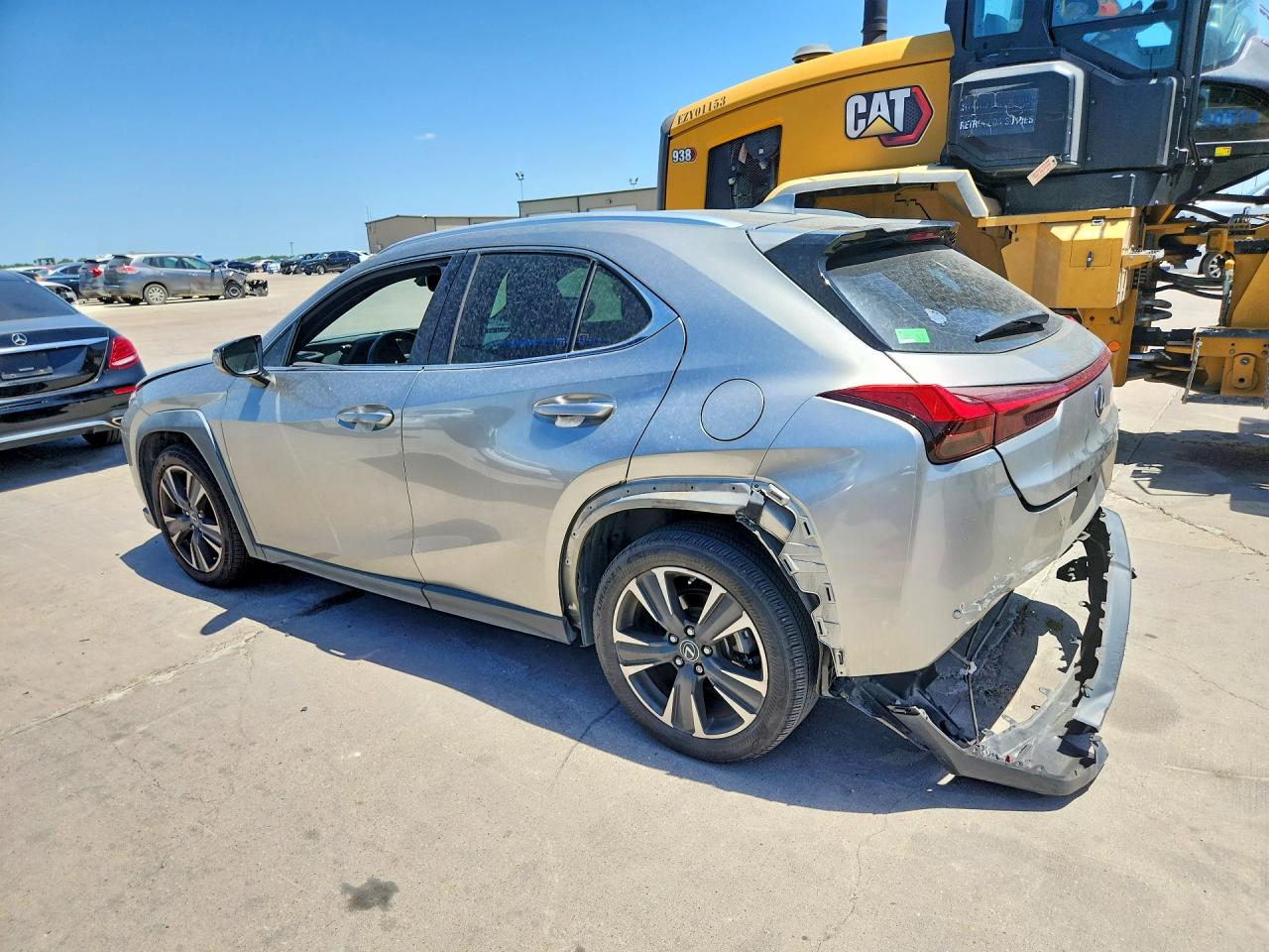 2019 LEXUS UX 200 — снимка 2
