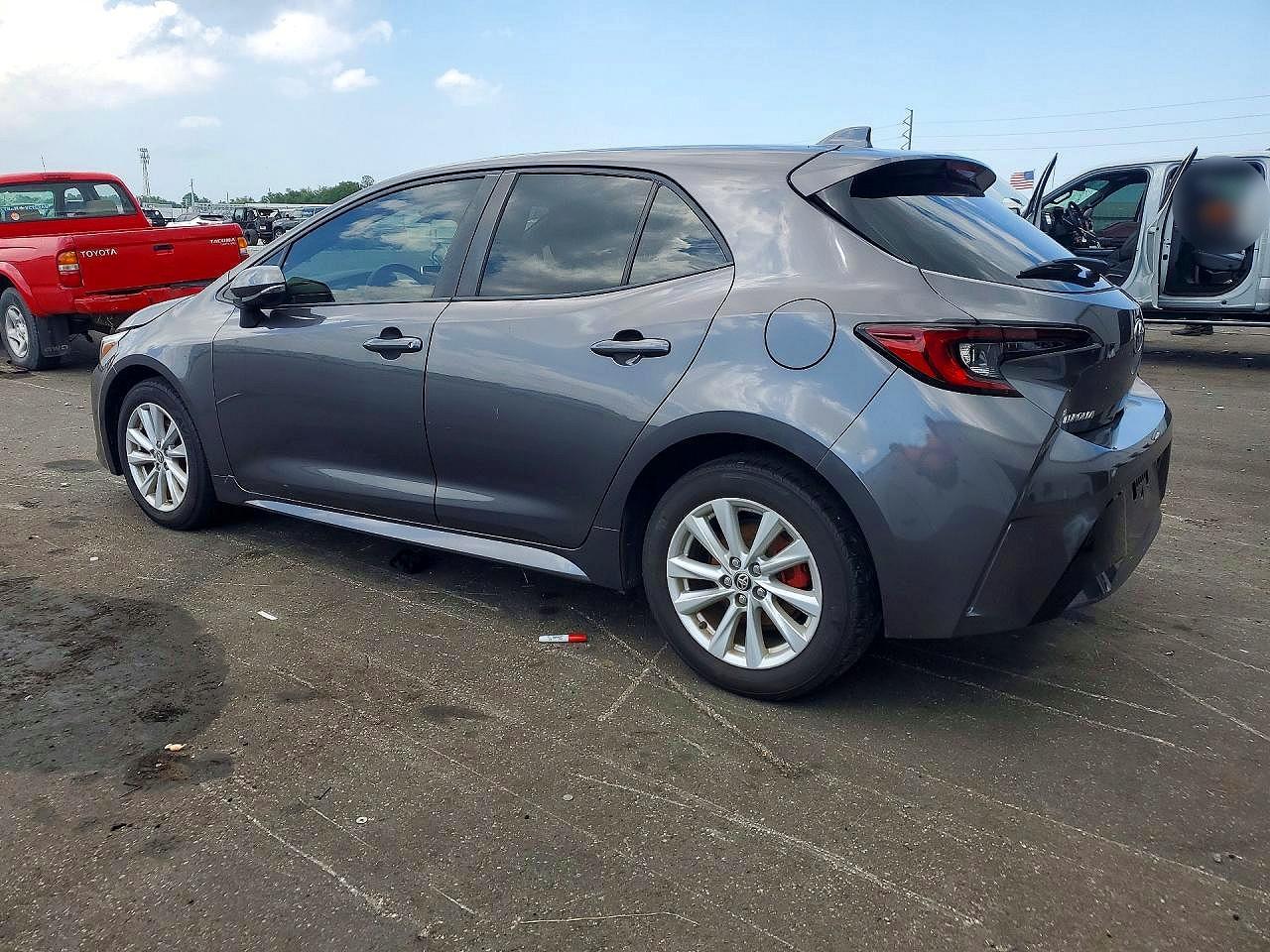 2025 TOYOTA COROLLA HATCHBACK SE — снимка 2