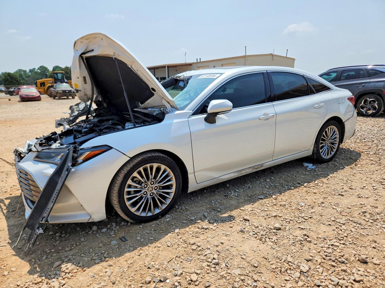 2022 TOYOTA AVALON LIMITED