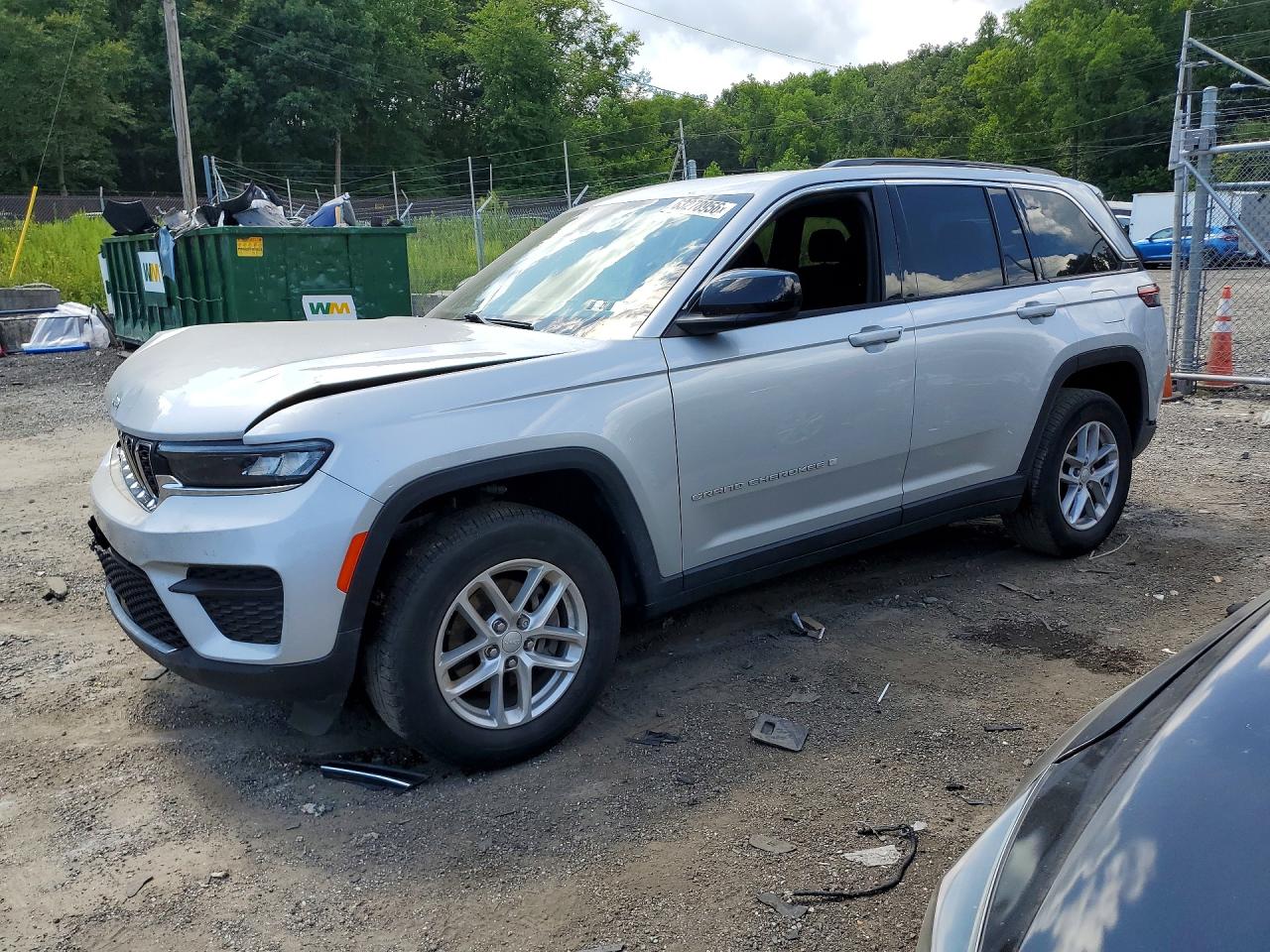 2024 JEEP GRAND CHEROKEE LAREDO
