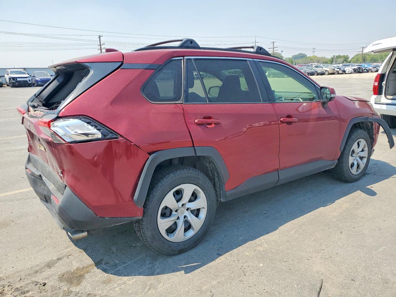 2019 TOYOTA RAV4 LE — снимка 3