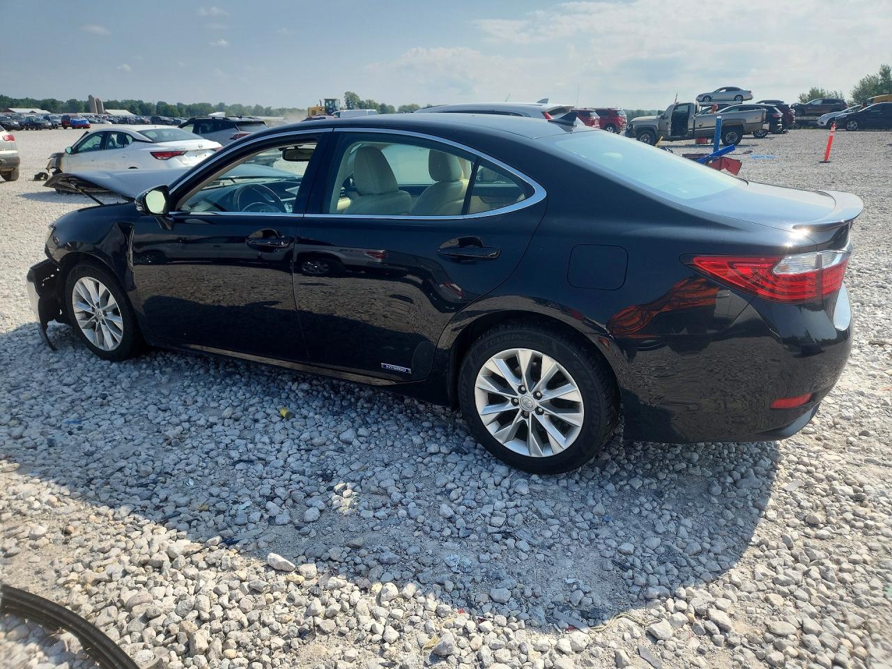 2014 LEXUS ES 300H — снимка 2