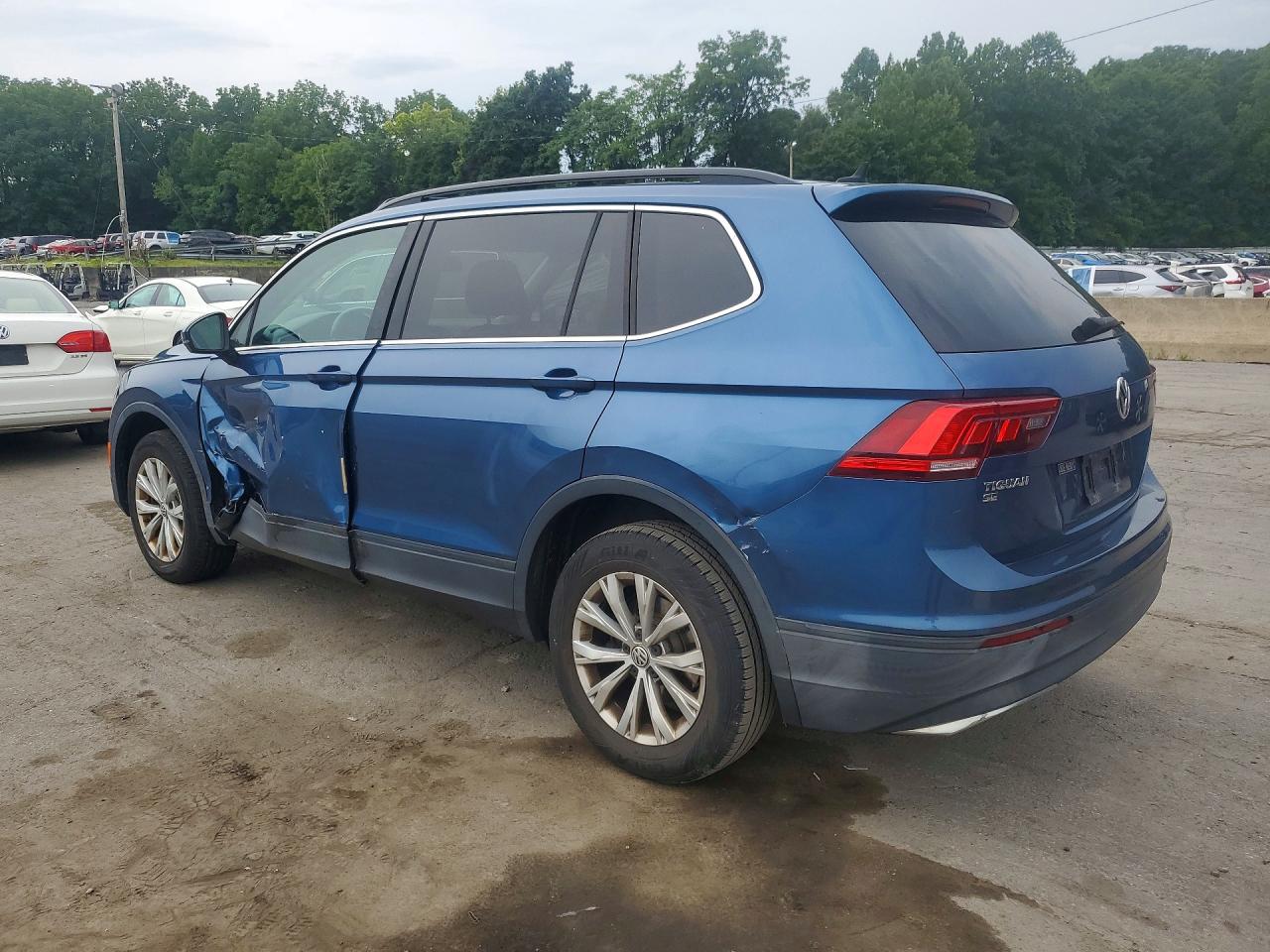 2019 VOLKSWAGEN TIGUAN SE — снимка 2