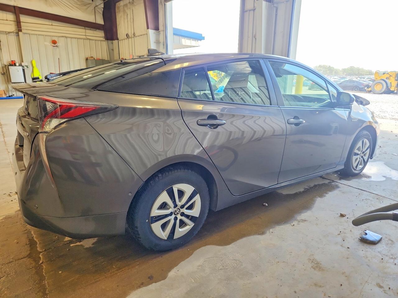 2018 TOYOTA PRIUS TWO — снимка 3