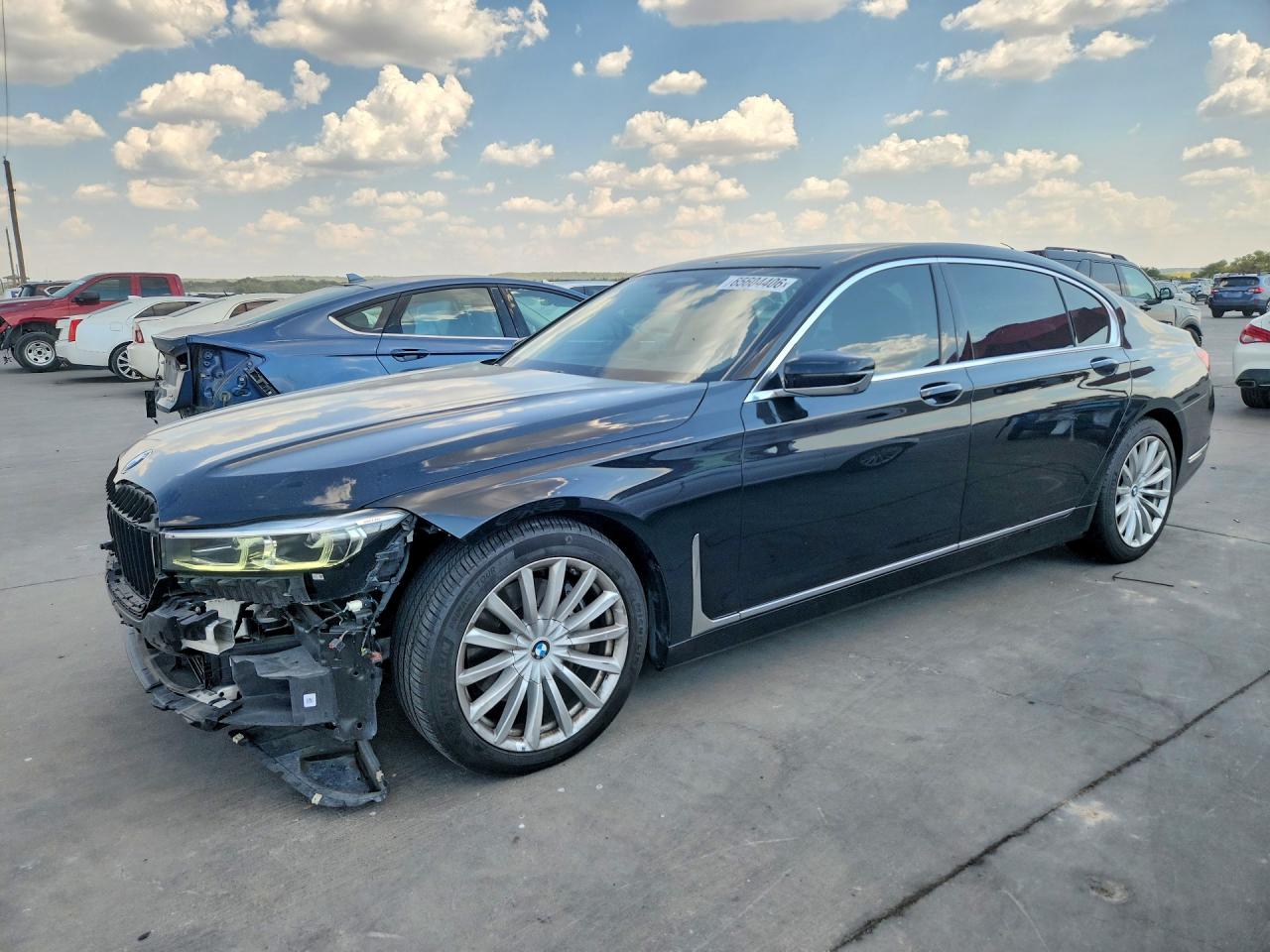 2022 BMW 740 I