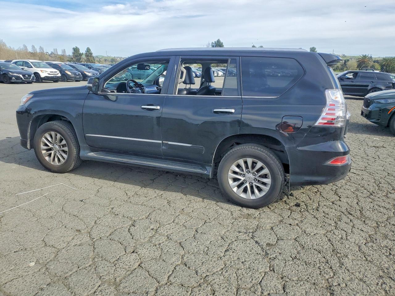 2015 LEXUS GX 460 BASE — снимка 2