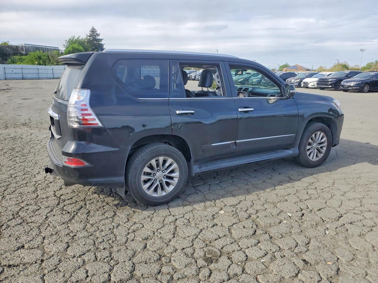 2015 LEXUS GX 460 BASE — снимка 3