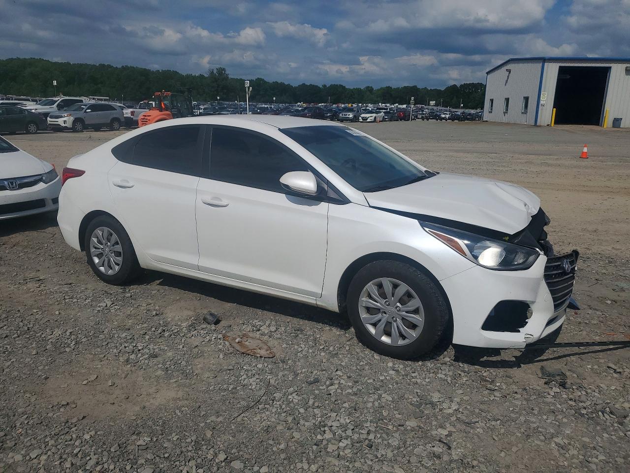 2021 HYUNDAI ACCENT SE — снимка 4