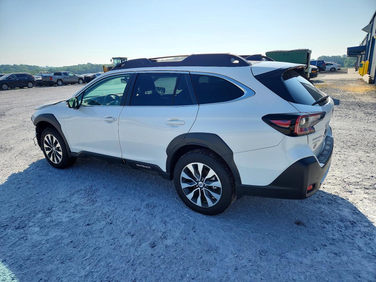 2025 SUBARU OUTBACK LIMITED — снимка 2