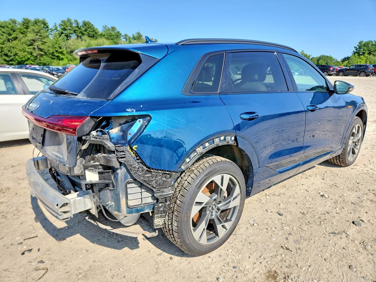 2021 AUDI E-TRON PREMIUM — снимка 3