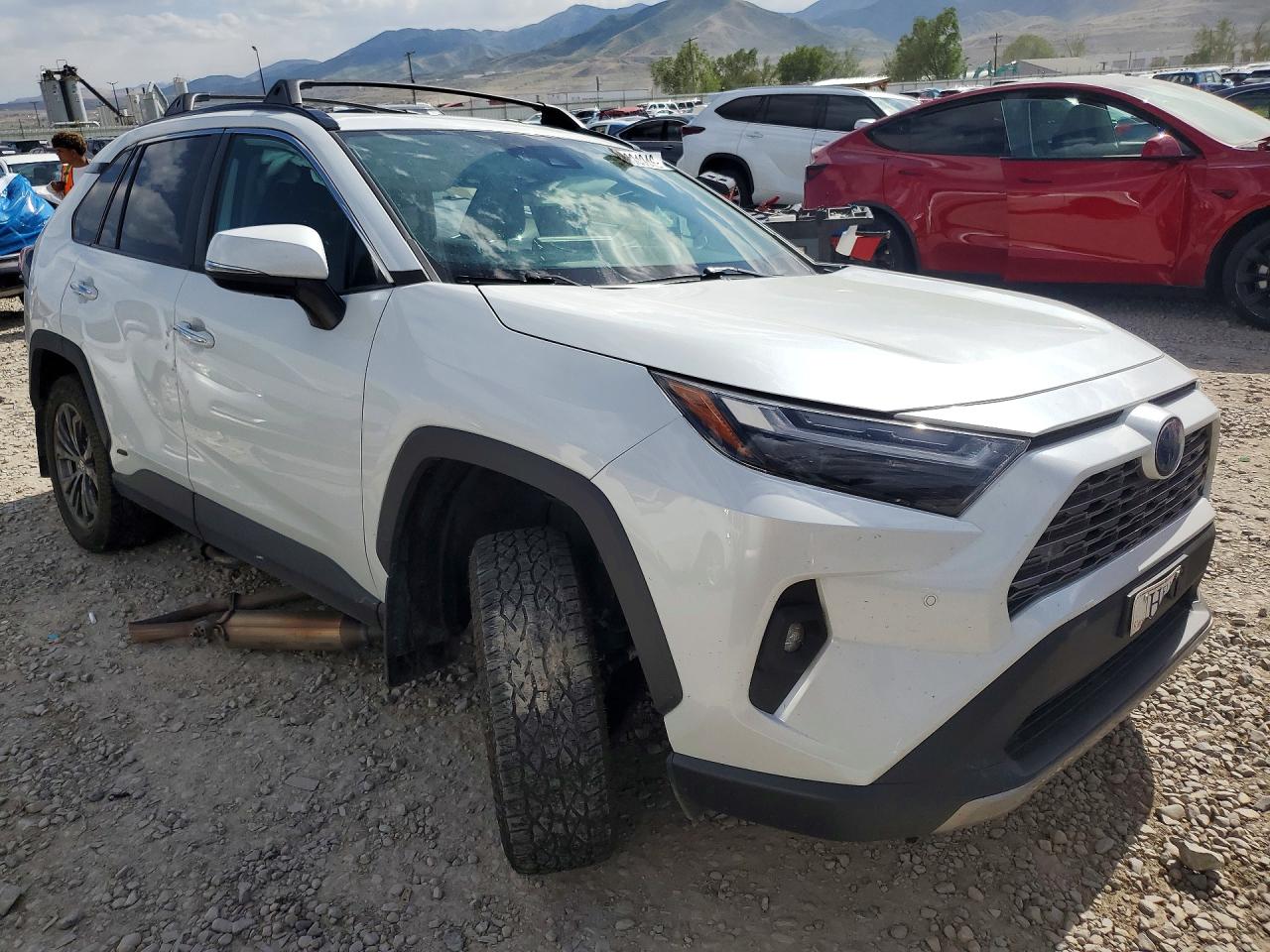 2024 TOYOTA RAV4 LIMITED — снимка 4