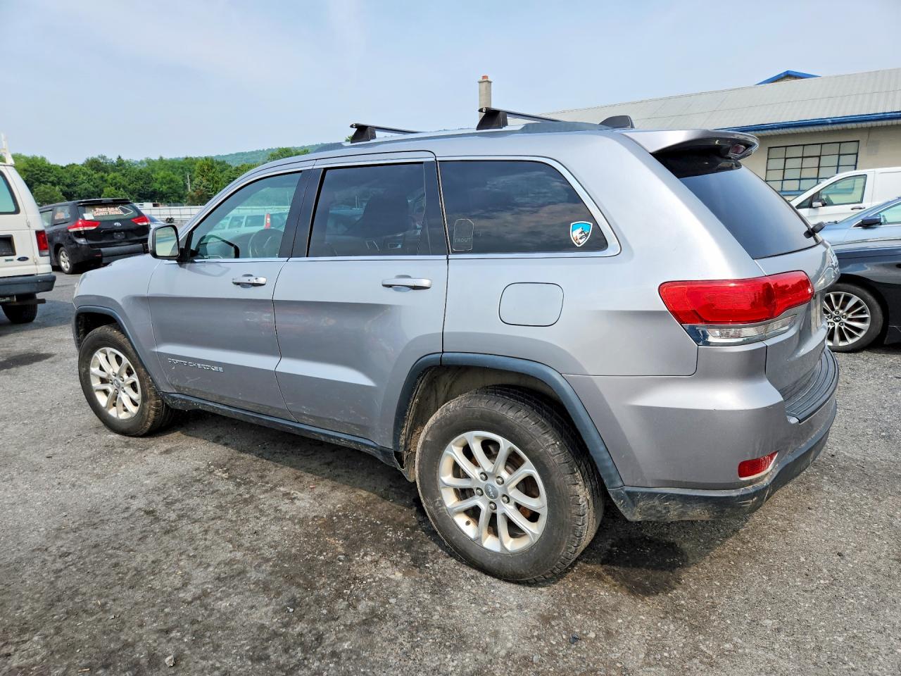 2015 JEEP GRAND CHEROKEE LAREDO — снимка 2