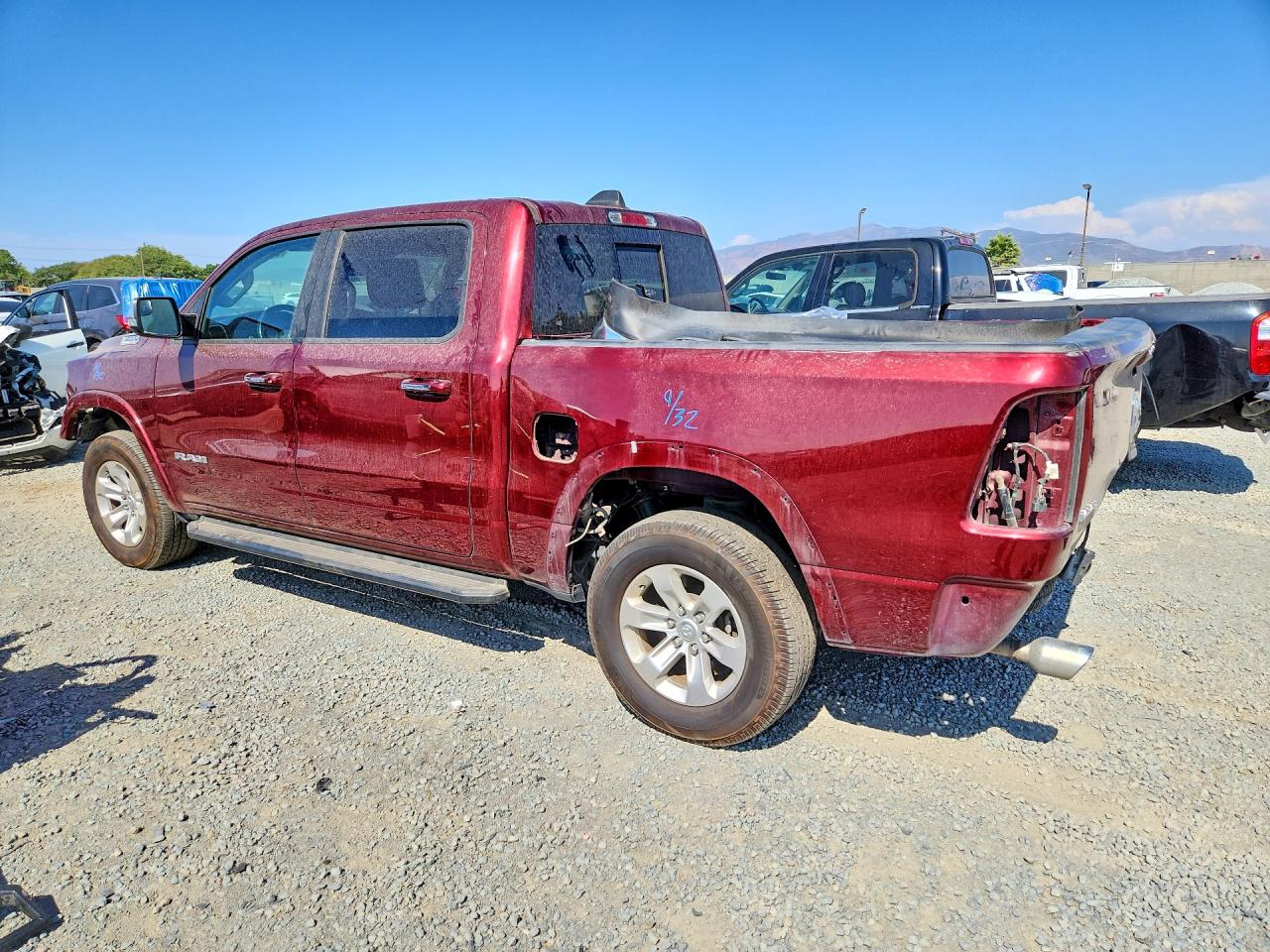 2021 RAM 1500 LARAMIE — снимка 2