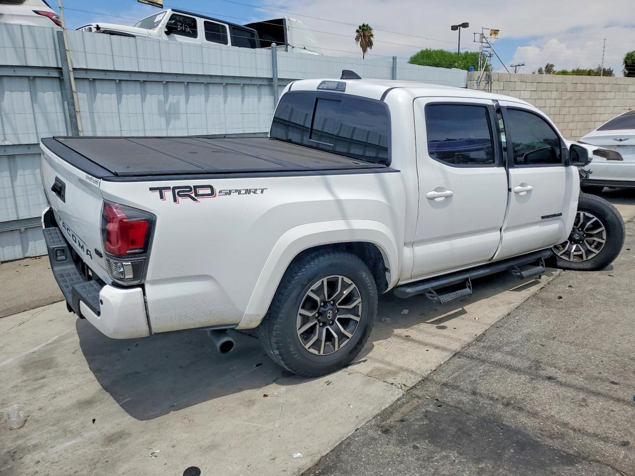 2020 TOYOTA TACOMA TRD SPORT — снимка 3