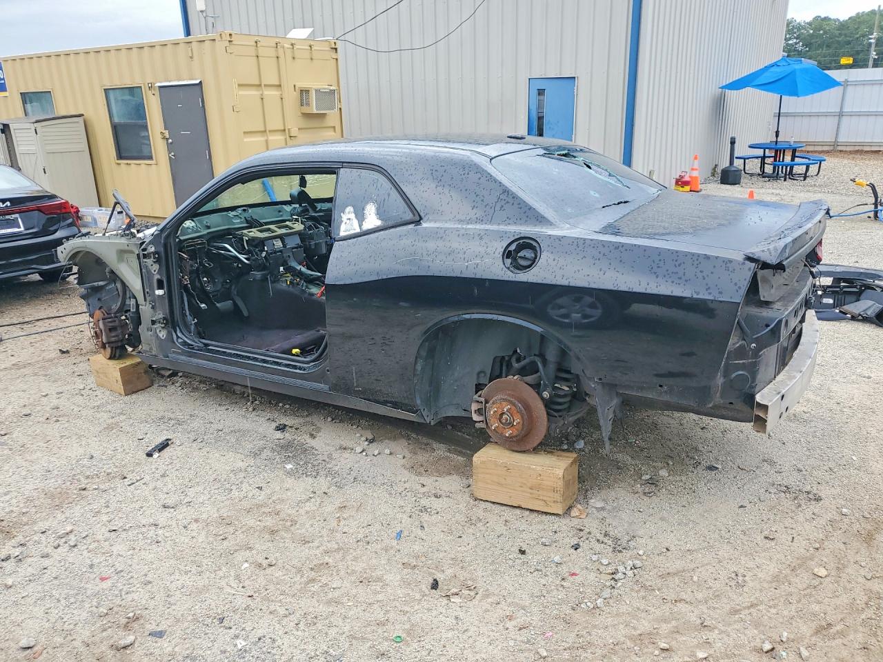 2017 DODGE CHALLENGER SXT — снимка 2