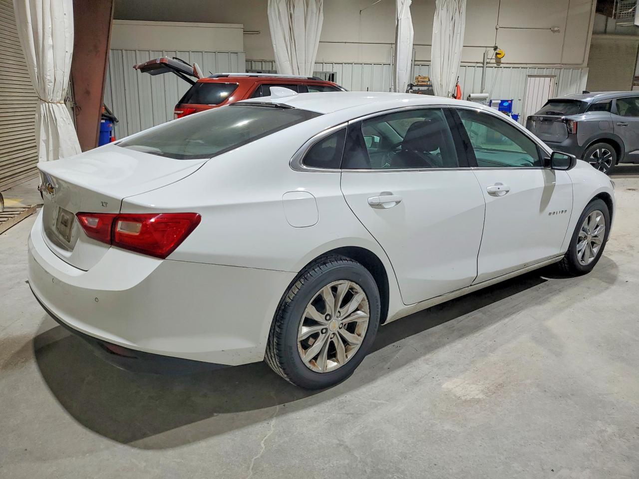 2023 CHEVROLET MALIBU LT — снимка 3