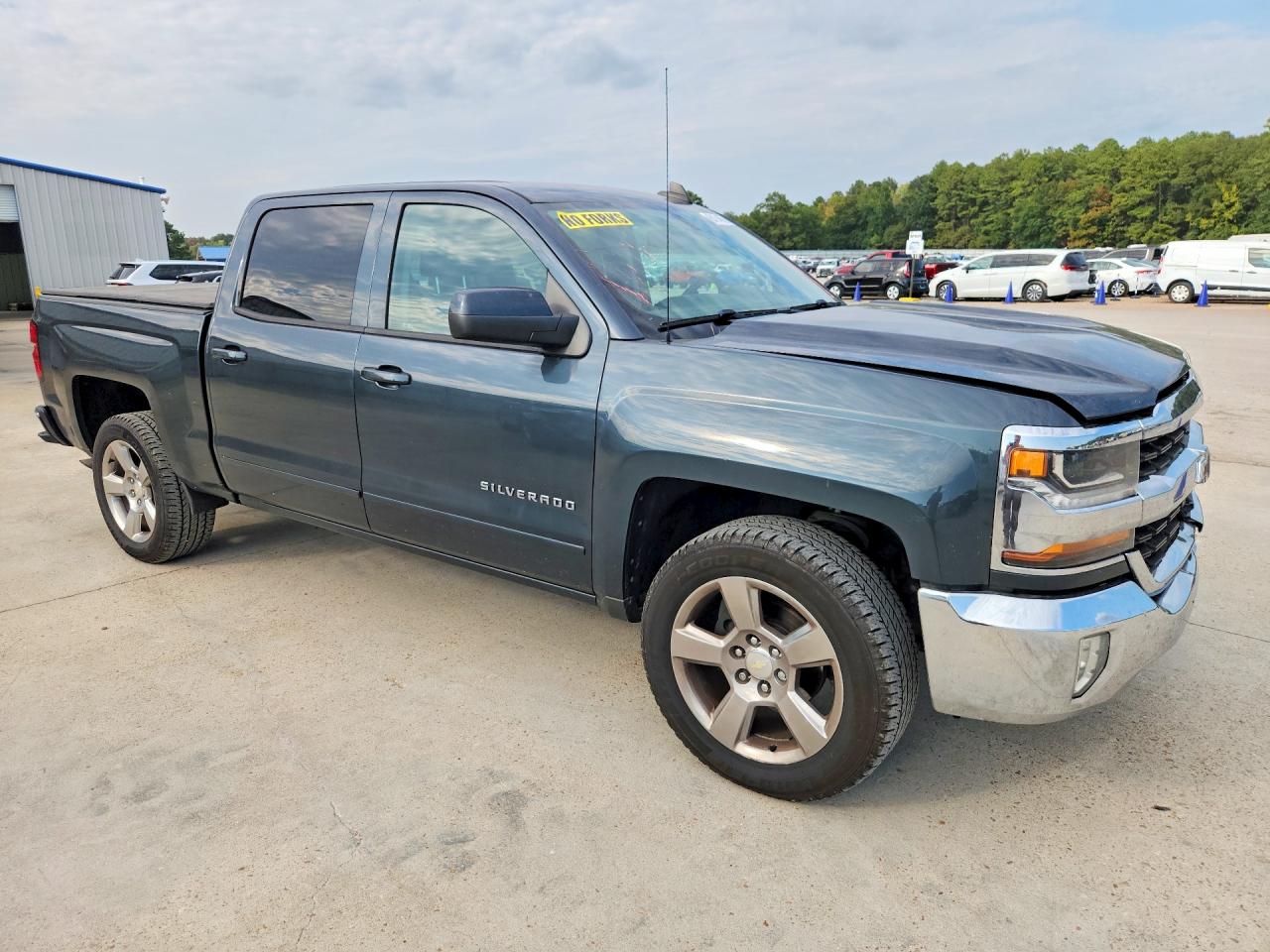 2017 CHEVROLET SILVERADO C1500 LT — снимка 4