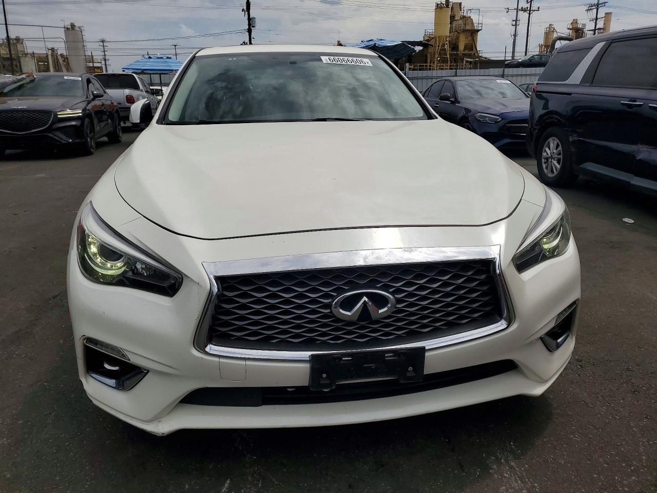 2019 INFINITI Q50 3.0T LUXE — снимка 5