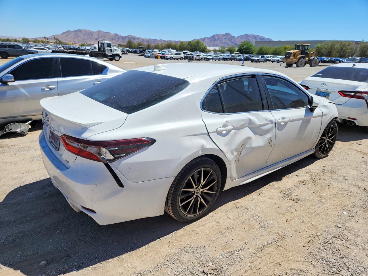 2021 TOYOTA CAMRY SE — снимка 3