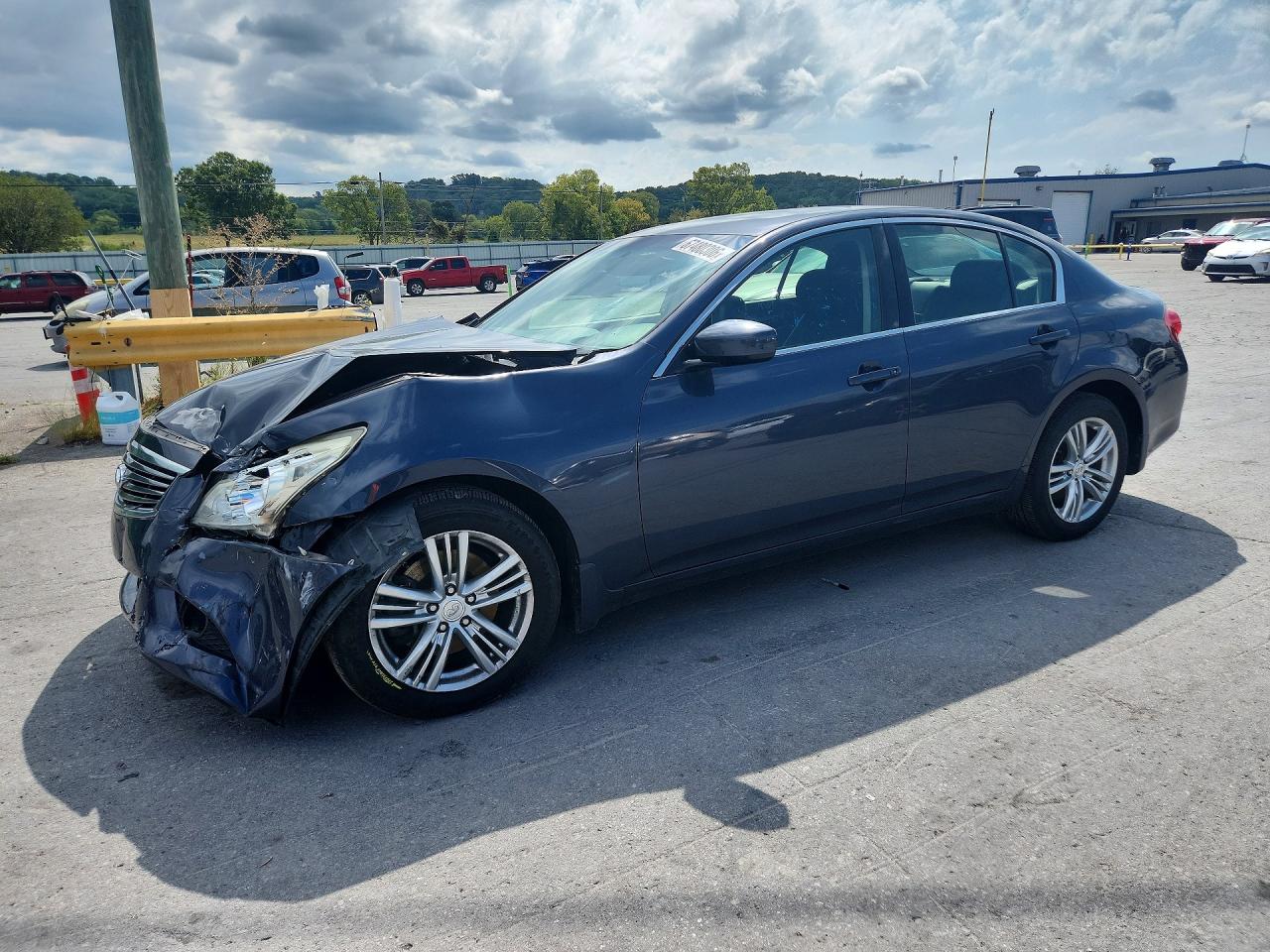 2013 INFINITI G37 SEDAN X