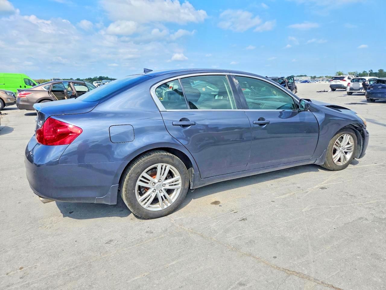 2013 INFINITI G37 SEDAN X — снимка 3