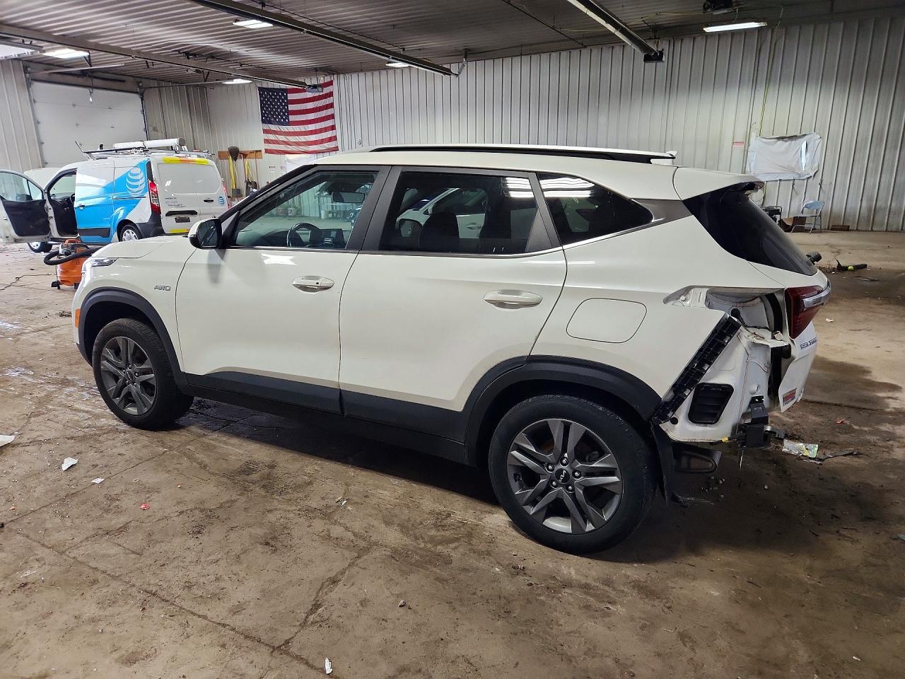 2023 KIA SELTOS S — снимка 2