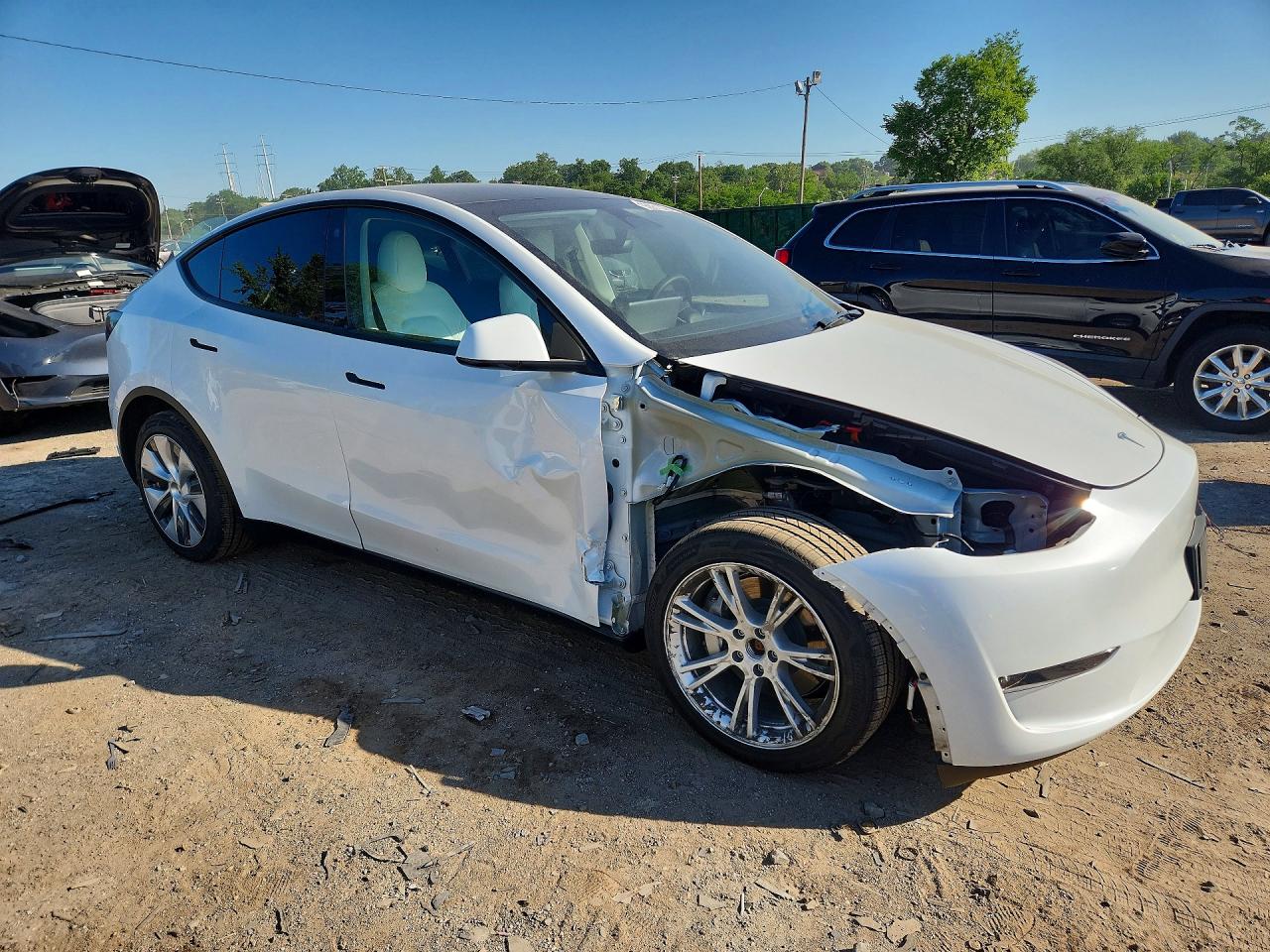 2023 TESLA MODEL Y — снимка 4