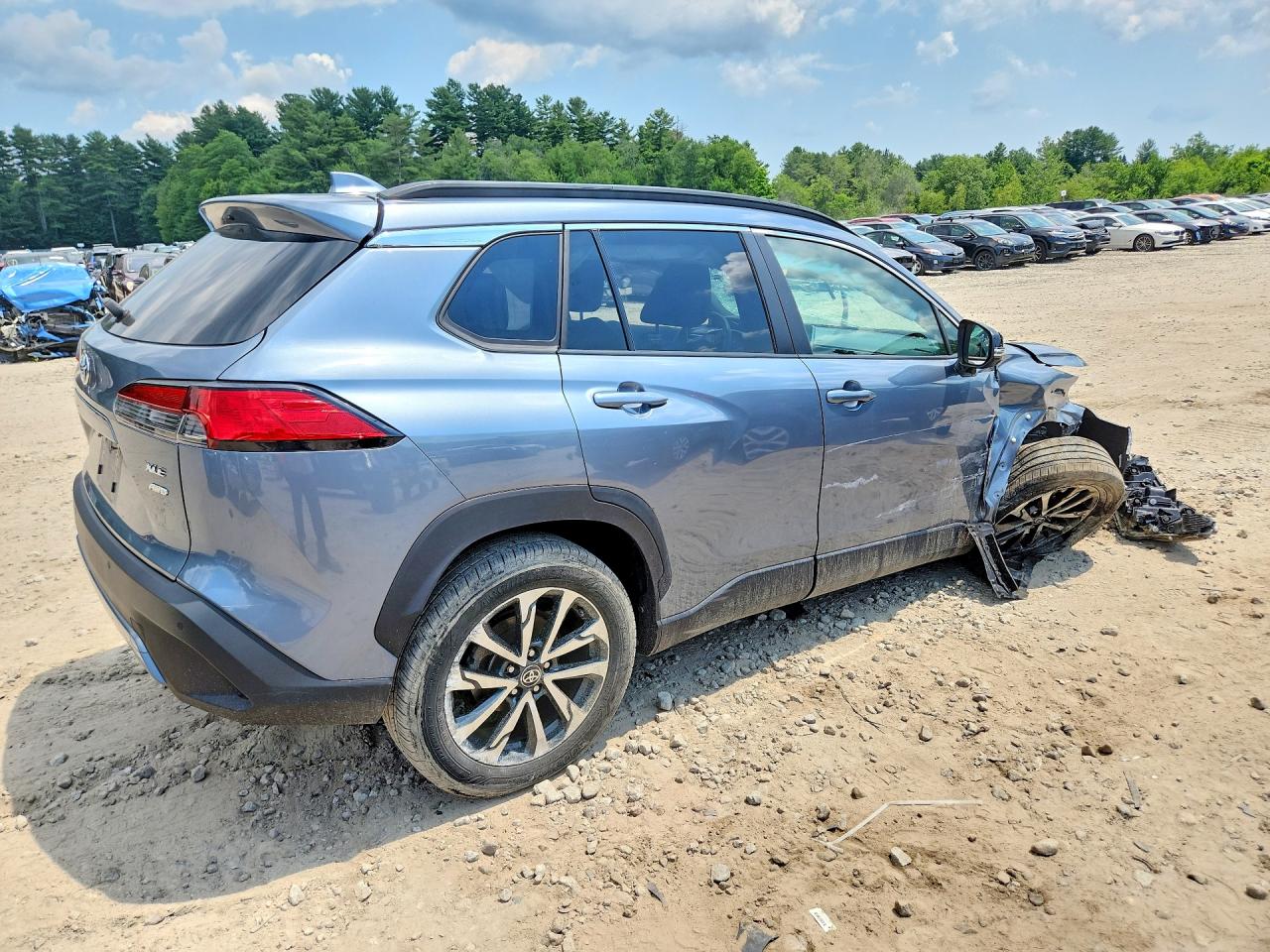 2023 TOYOTA COROLLA CROSS XLE — снимка 3