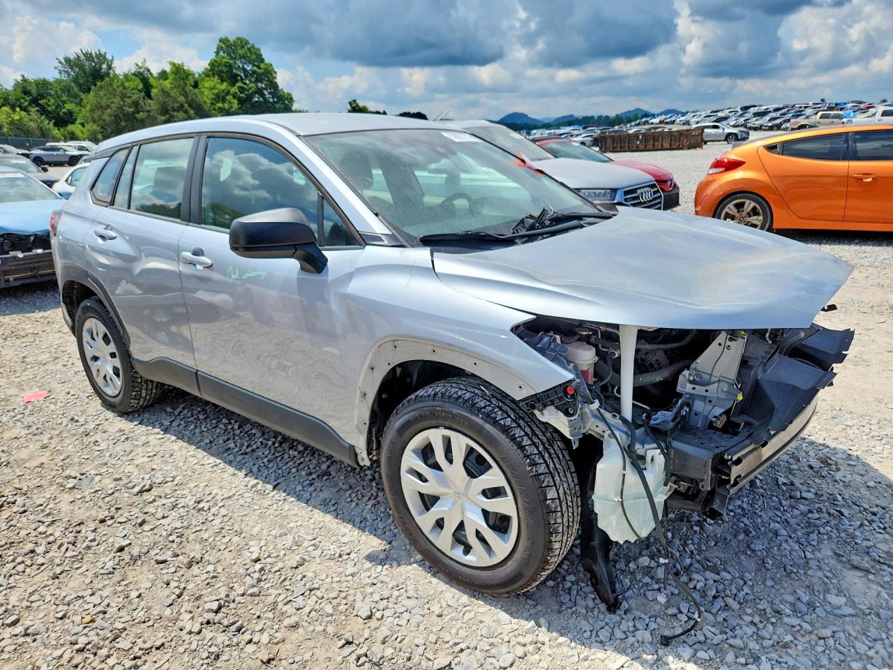 2022 TOYOTA COROLLA CROSS L — снимка 4