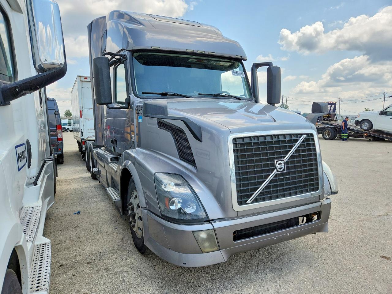 2015 VOLVO VNL 670 — снимка 4