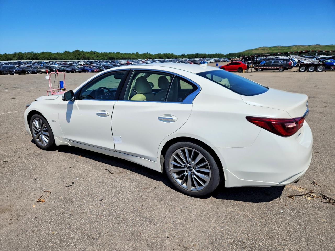 2018 INFINITI Q50 3.0T LUXE — снимка 2