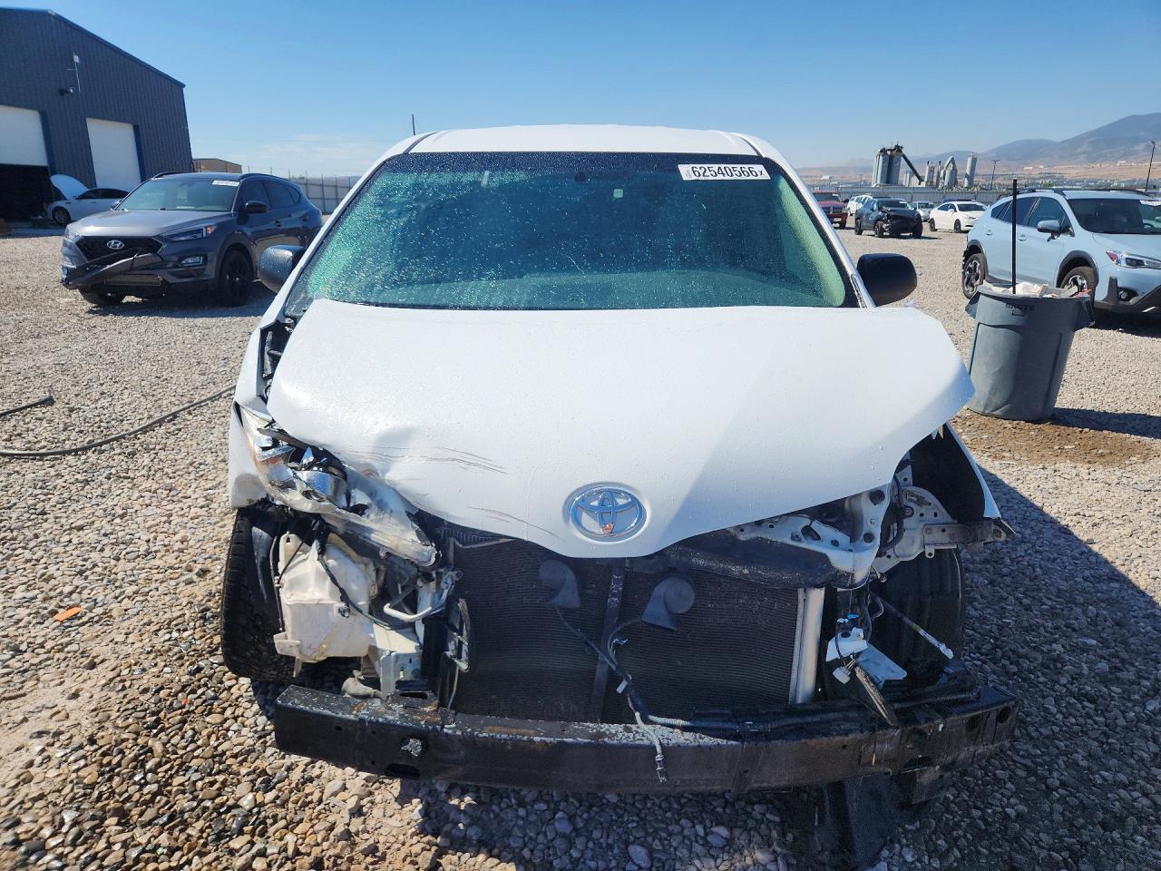 2017 TOYOTA SIENNA L 7-PASSENGER — снимка 5