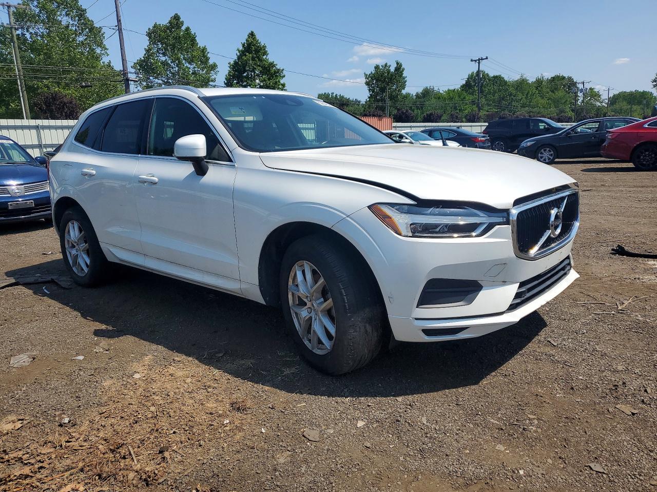2020 VOLVO XC60 T5 MOMENTUM — снимка 4